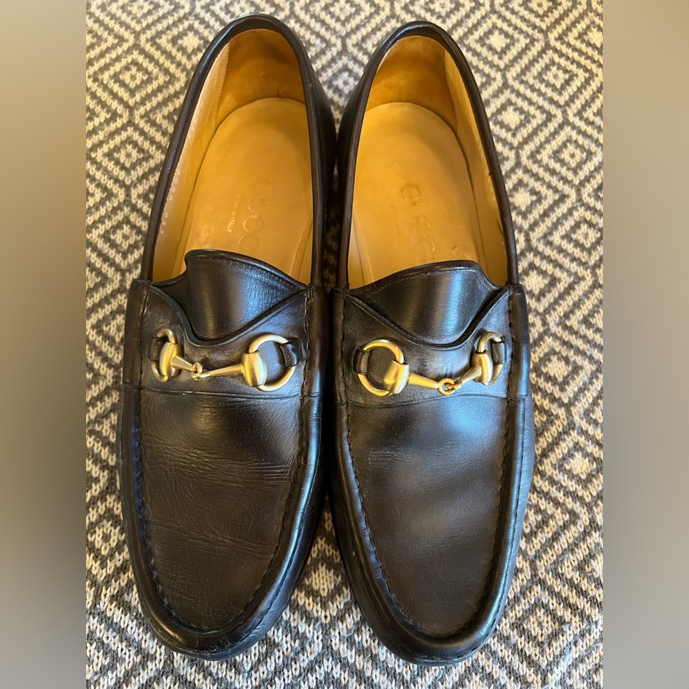 Men’s authentic GUCCI loafers with box and dust bag, size 41.5 (8.5)